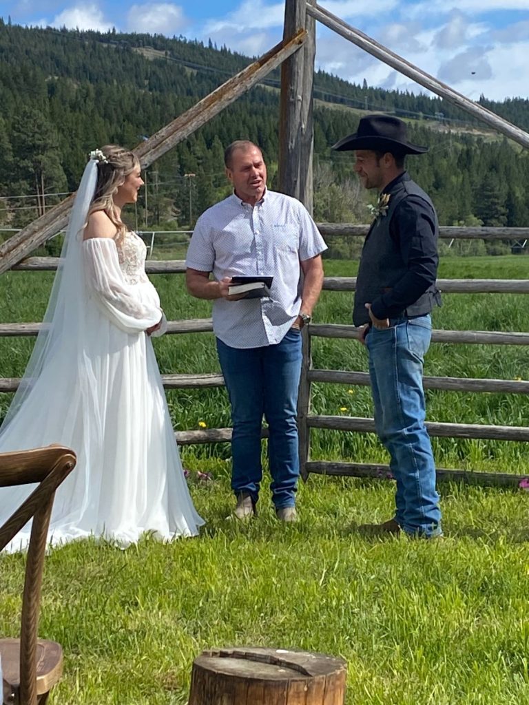 clear-call-rob-best-carly-lance-wedding